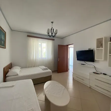 The Cozy * Ksamil