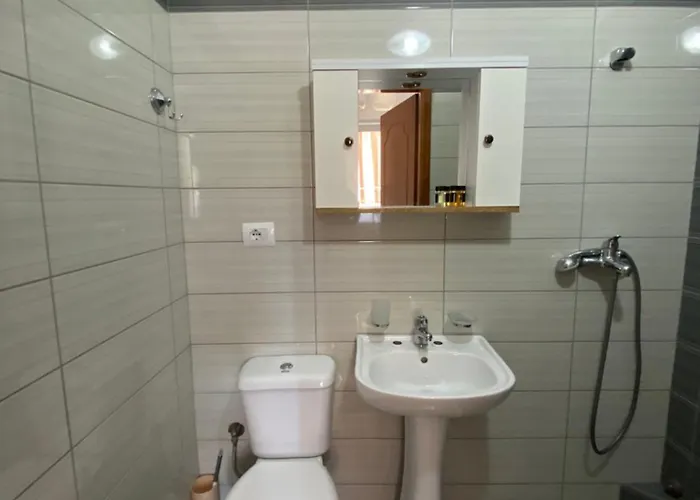 The Cozy 招待所 *